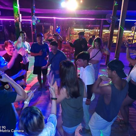 Moon Bar Hostel Barton Luaran gambar